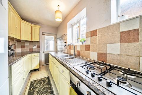 undefined, Knights Road, Farnham, Surrey