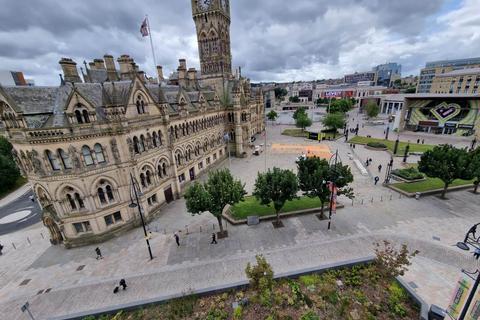 1 bedroom flat to rent, Landmark House , City Centre, Bradford