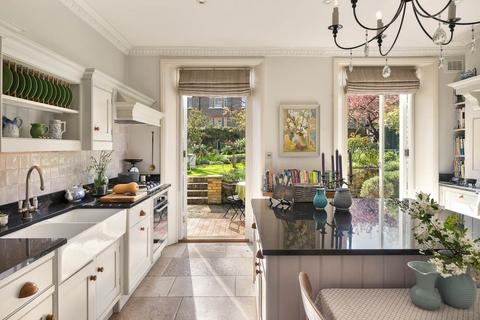 4 bedroom apartment for sale, Thurlow Road, London, NW3
