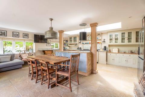 4 bedroom detached house for sale, Monmouth NP25