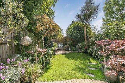 22 Saddlebrook Park, Sunbury-on-thames, TW16 7NG