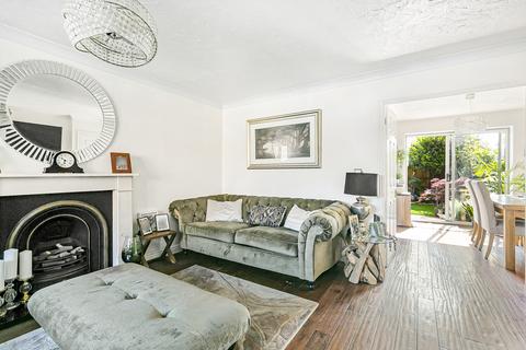 22 Saddlebrook Park, Sunbury-on-thames, TW16 7NG