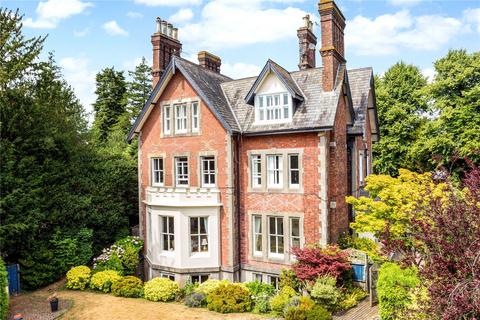 2 bedroom penthouse for sale, Calverley Park Gardens, Tunbridge Wells, Kent, TN1