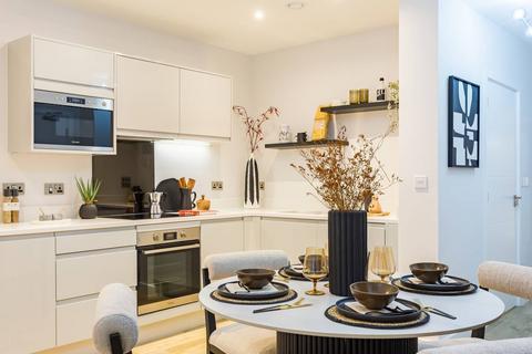 2 bedroom flat for sale, The Silverton, Royal Docks E16