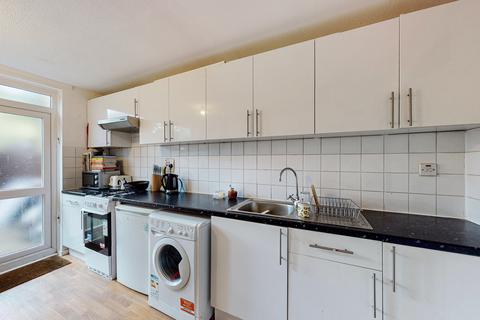 16 Foxley Close, London, E8 2JN