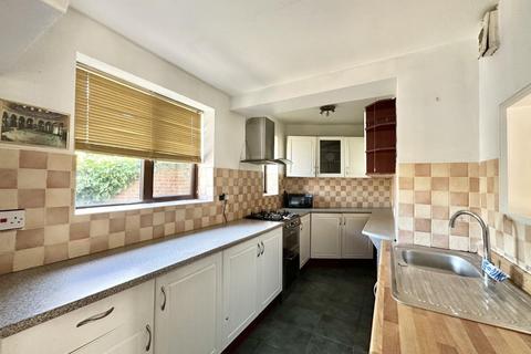 48 Badgers Close, Hayes, UB3 1LQ