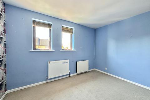 48 Badgers Close, Hayes, UB3 1LQ