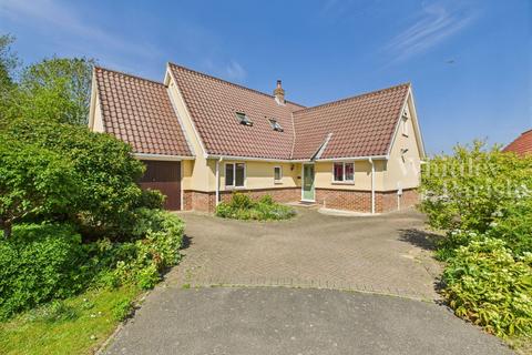 4 bedroom detached house for sale, Columbine Way, Gislingham