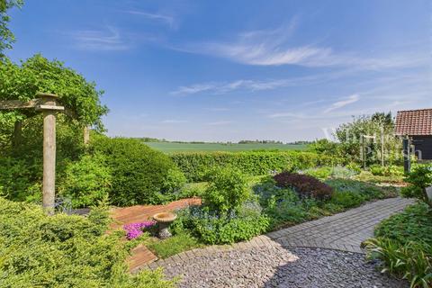 4 bedroom detached house for sale, Columbine Way, Gislingham