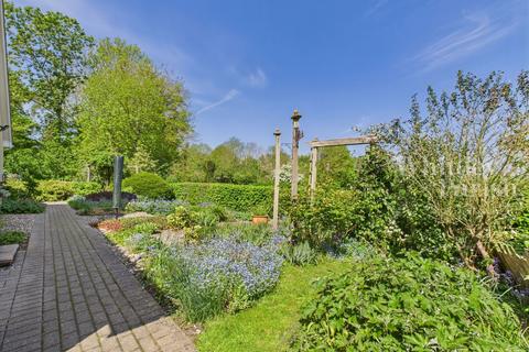 4 bedroom detached house for sale, Columbine Way, Gislingham