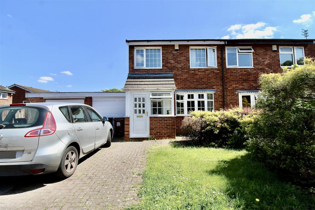 Front Garden/Driveway
