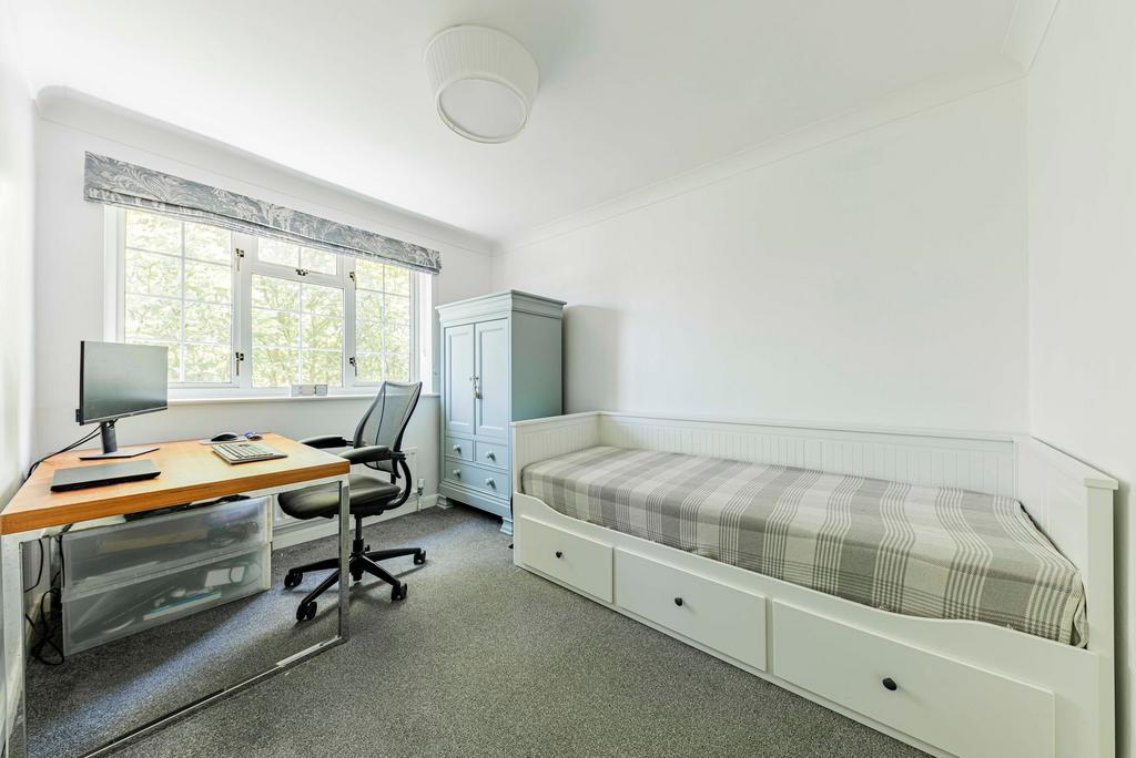 Bedroom Three (1)