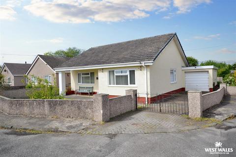 2 bedroom detached bungalow for sale, Fir Grove, Kilgetty