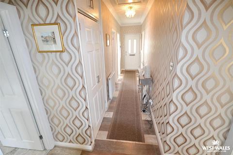 2 bedroom detached bungalow for sale, Fir Grove, Kilgetty