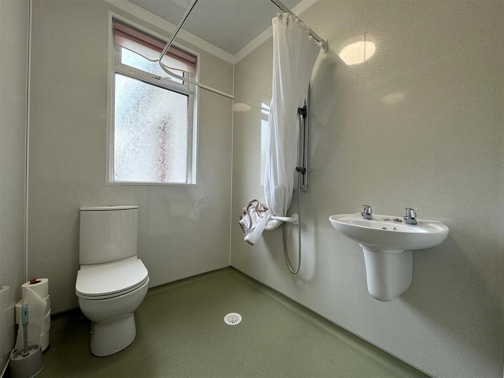 Wet room.jpg