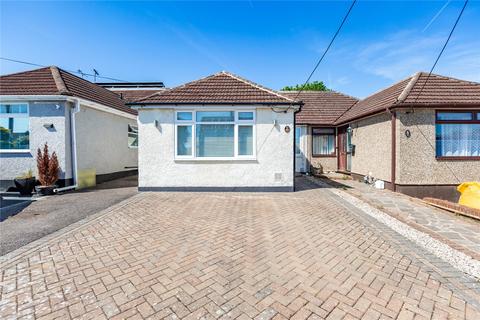 2 bedroom bungalow for sale, Canewdon Gardens, Wickford, Essex, SS11