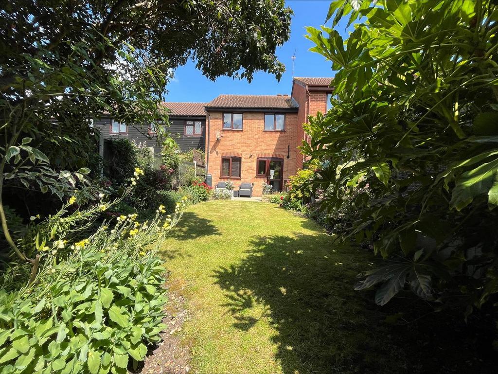 Processed-8 F4998 BF-E1 F4-4 EA6-94 CA-FF0213 DB2 B44.jpe