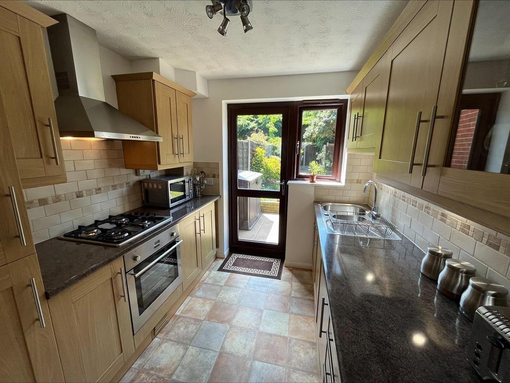 Processed-C0 F025 EE-7 B64-4278-BD67-0 A3 AA4 F9461 A.jpe