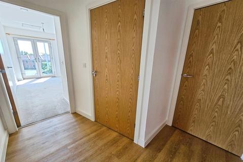 1 bedroom apartment for sale, Tomlin House, Beeston, NG9 2PB