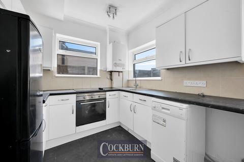 3 bedroom semi-detached house to rent, Sparrows Lane, London, SE9 2BP