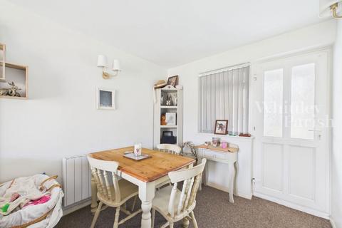 2 bedroom semi-detached house for sale, Hunt Close, Harleston