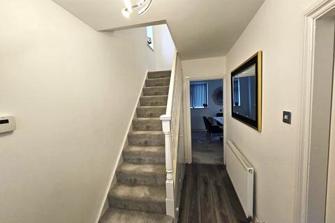 4 bedroom semi-detached house for sale, Repton Road, Wigston, Leicester LE18