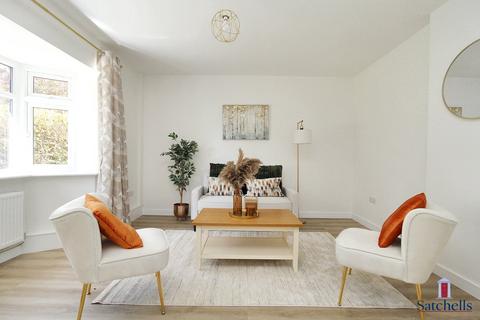 3 bedroom semi-detached house for sale, Bedford Road, Letchworth Garden City, SG6