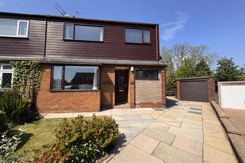 Birkdale Close, Longton