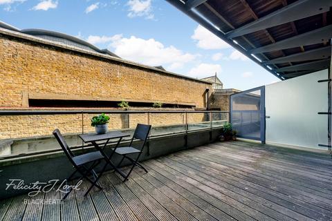 1 bedroom apartment for sale, Royal Carriage Mews, London