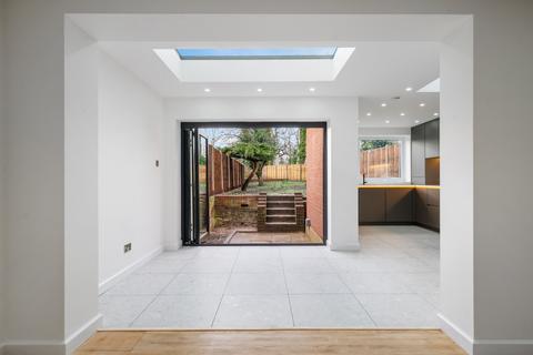 3 bedroom terraced house for sale, Seymour Villas, London, SE20