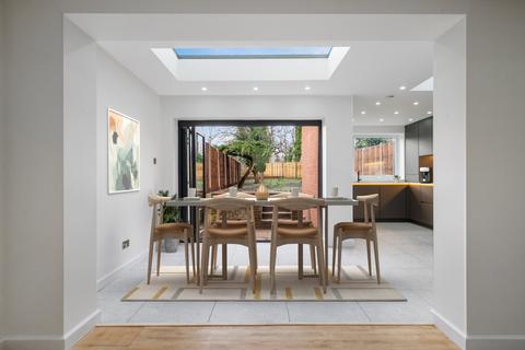Seymour Villas, London, SE20
