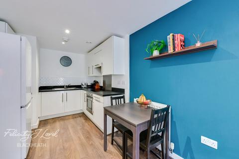 1 bedroom apartment for sale, Royal Carriage Mews, London