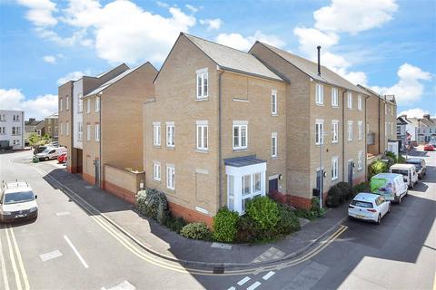 3 bedroom end of terrace house for sale, Cannon Street, Deal, Kent