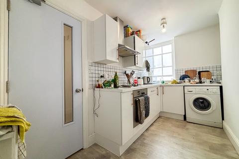 4 bedroom maisonette to rent, Stokes Croft, Bristol BS1