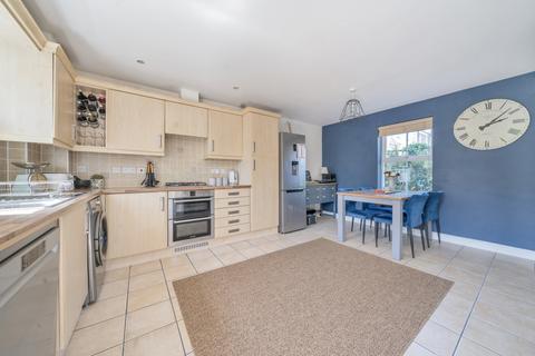 32 Dowland Close, Swindon, SN25 2GD