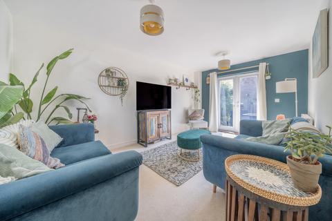 32 Dowland Close, Swindon, SN25 2GD