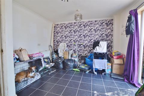 50 Amberley Road, Slough, SL2 2LR