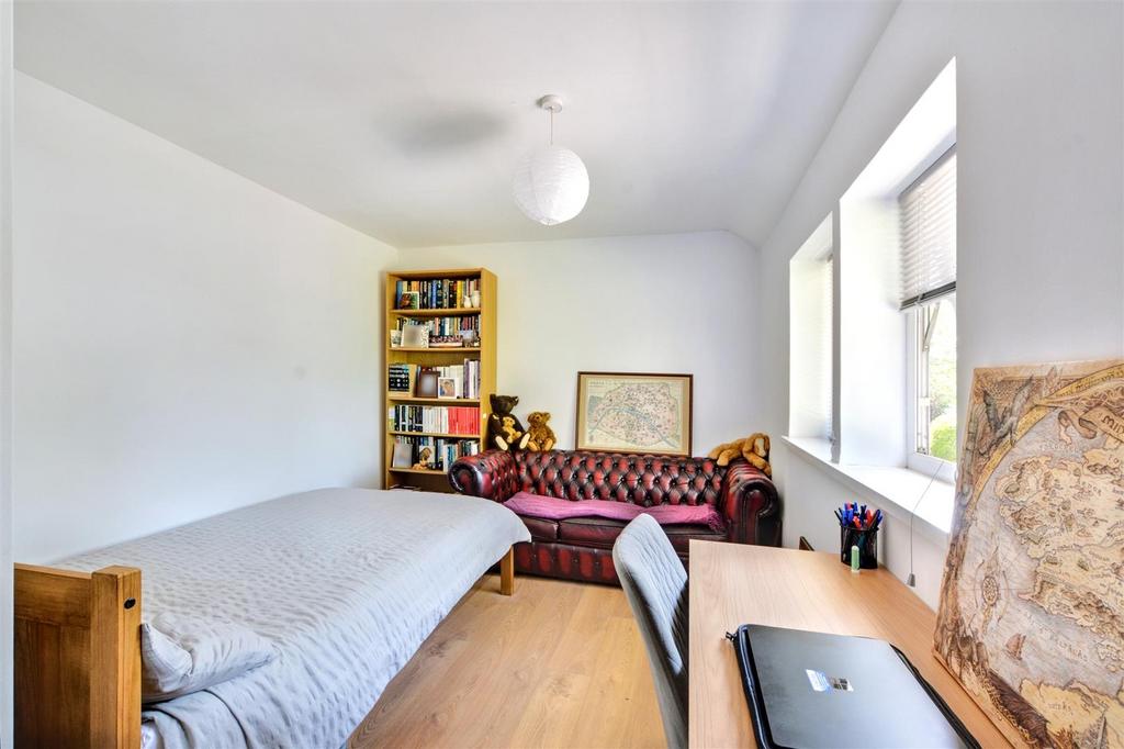 Bedroom 2.jpeg