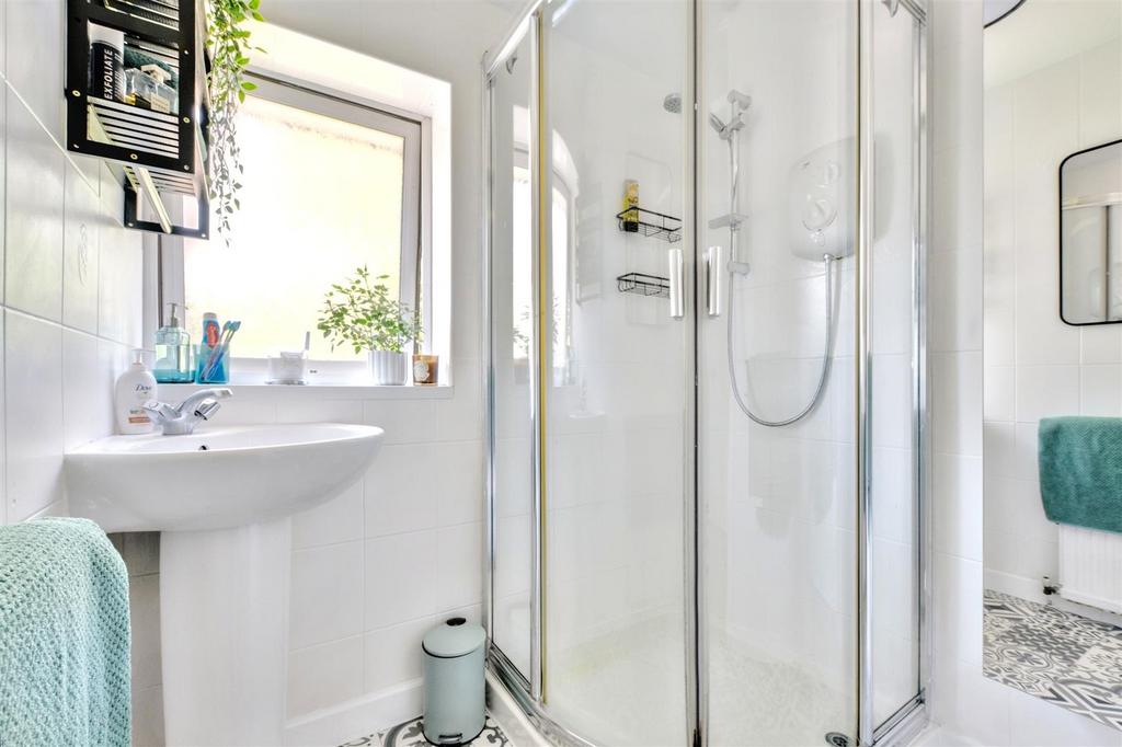 Shower Room.jpeg