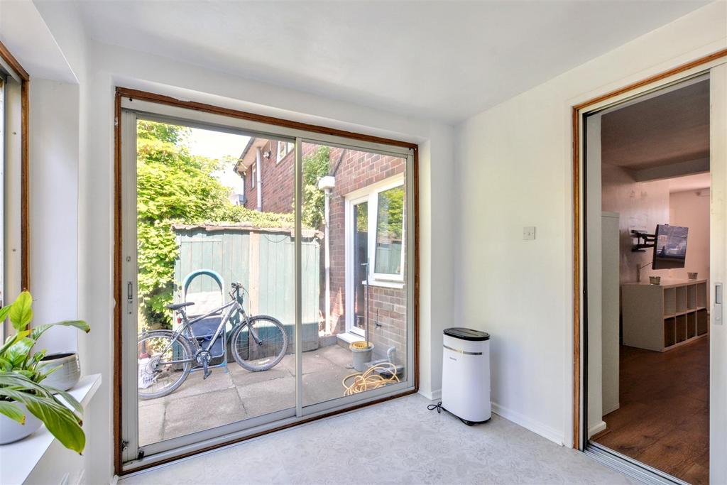 Sun Room 2.jpeg