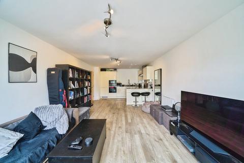 undefined, Dyas Road, Sunbury-on-Thames TW16