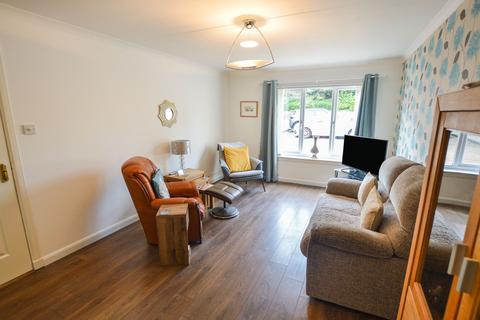 50 Byres Road, Kilwinning, KA13 6JU