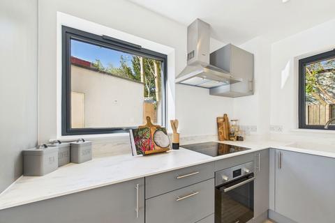 2 bedroom apartment for sale, Ye Olde Dairy, Ye Corner, Watford