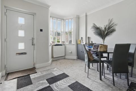 2 bedroom terraced house for sale, Amersham Road, High Wycombe HP13