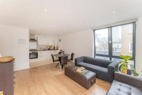 2 bedroom flat for sale, Annabel Close, London