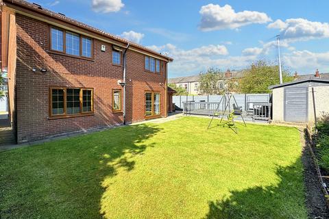 20 Bridge Close, Radcliffe, Manchester, M26 1ED