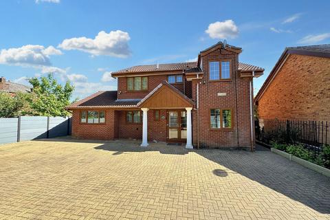 20 Bridge Close, Radcliffe, Manchester, M26 1ED