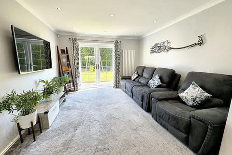 20 Bridge Close, Radcliffe, Manchester, M26 1ED