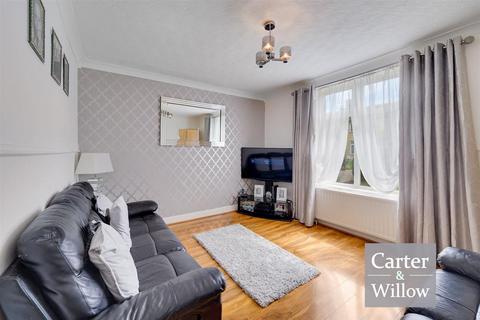 3 bedroom end of terrace house for sale, Cannington Road, Dagenham, Essex