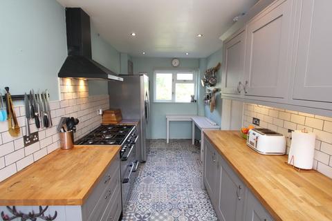 33 Eagle Road, St Athan, Barry, CF62 4NR